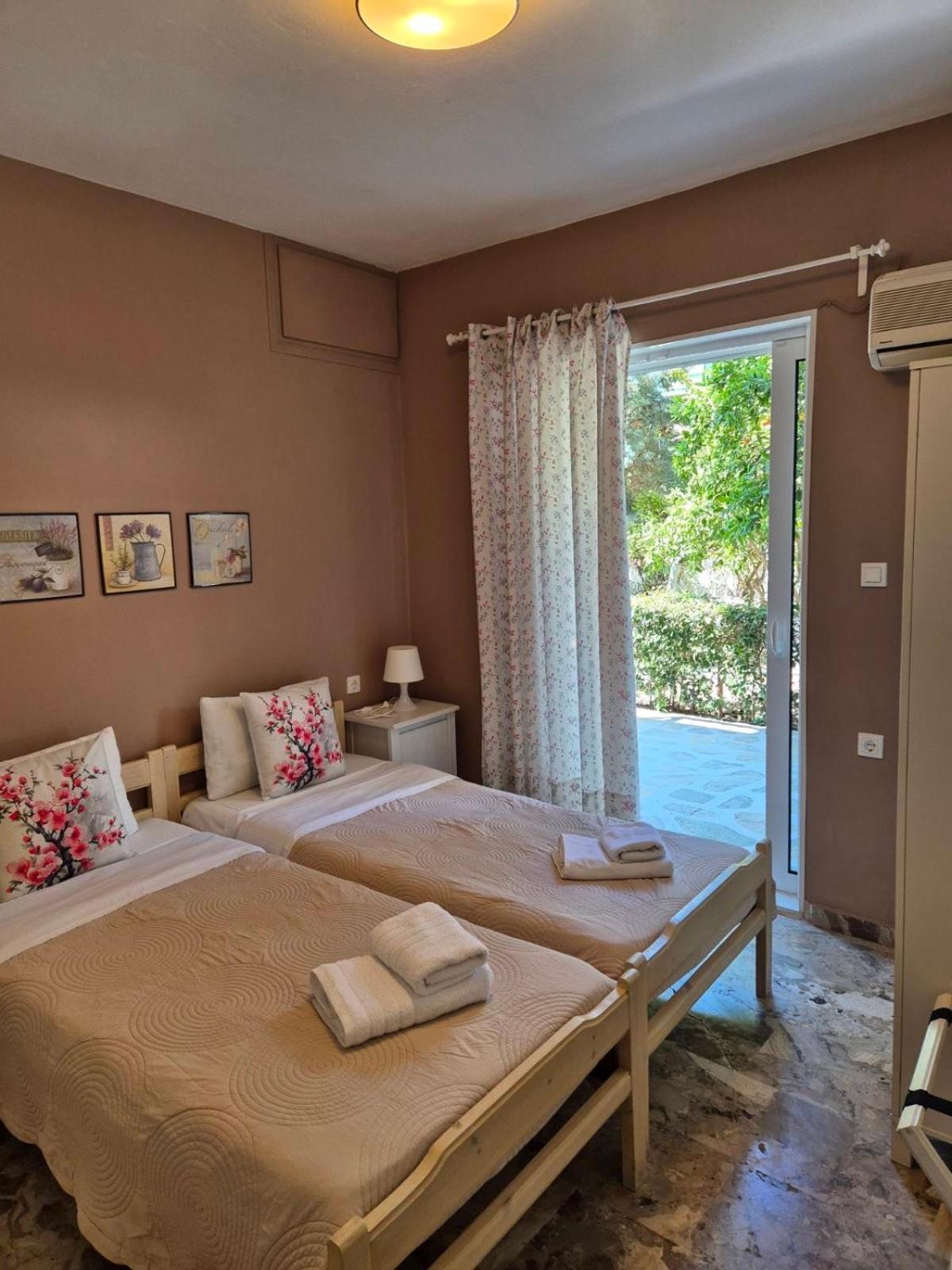 Drossinos Studios Poros Town Exterior foto